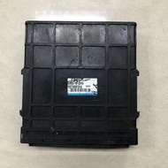 MAZDA PREMACY CP8W Engine Control Unit ECU FP85-18-881H Used