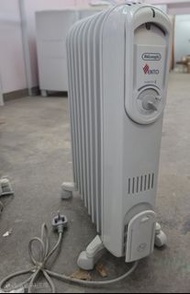 DeLonghi 2500W Vento 充油式暖爐 V551225
