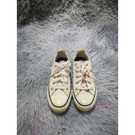 Off White Canvas Sneaker