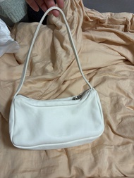 Bucks & Leather White Shoulder Bag