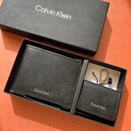 Calvin Klein - Calvin Klein十字紋真皮銀包及Airpods保護套禮盒套裝 [平行進口]