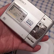 SONY MZ-R50 MD player