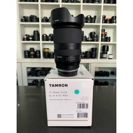TAMRON 17-70 mm F2.8. FOR FUJIFILM