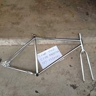 Fixie 700c chrome frame + fork body Basikal bike Bicycle High Quality