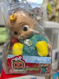 全新 現貨 Cocomelon JJ doll Musical Bedtime JJ