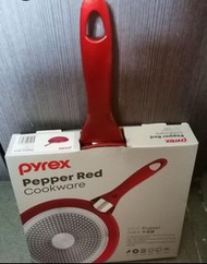 Pyrex 紅色 24厘米平底煎鍋
