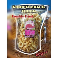 SOUR CREAM&amp; ONION THAI Homemade Crispy Fried Pork Rinds/Pork Skin/Flavour SOUR CREAM &amp; ONION (80G)/Non Halal