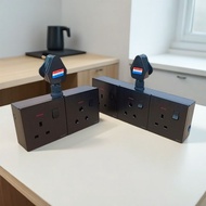 Heavy Duty 2/3 Gang Hairline Black 15A Convert 13A T-Adaptor Wall Extension Wire Plug Power Socket