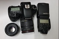 Canon 7D , 18-200mm  EF 50mm f1.8 ii