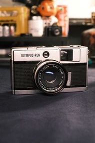 〔Ｇ.S.〕 美品Olympus PEN EED｜ 中階大光圈半格底片機 ｜