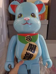 Bearbrick 藍色夜光招財貓 1000%
