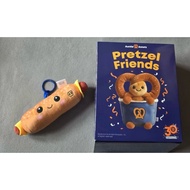 Auntie Anne's Pretzel Friends 30 Anniversary Celebratiions KEYCHAIN PLUSHIE