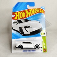 DIECAST HOTWHEELS REAL CARS PORSCHE TAYCAN TURBO S, HOTWHEELS PORSCHE TAYCAN
