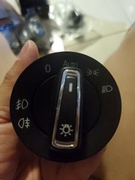 vw 車改自動大燈，有感光 sensor