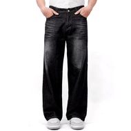 Gizmo Regular Basic Denim Jeans Korean Loose Baggy Men's Trousers