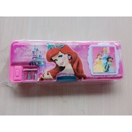 Pencil case + calculator 776