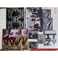 ALBUM ITZY - [ Tunnel Vision ]