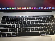 Apple MacBook Pro 15吋 i7 16GB RAM (512GB)
