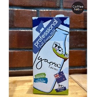 Yarra Farm Fresh UHT Full Cream Milk Professional 1L (Blue)