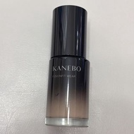 kanebo 粉底液 pob