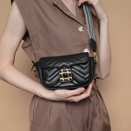 JWETNIK CBS-02BK GIVA IN BLACK WITH GOLD LOCK CHEST AND WAIST BAG NO LOGO
