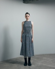 MILLI  MIDI DRESS เดรสแขนกุดสม็อคครึ่งตัว