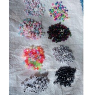 Round and square letter beads per 200 salt and 400g -+ 9B5