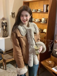 Young Womens Thickened Short Fox Fur Jacket 2024 Winter New Style Jeans Patchwork Fluffy Coat Elegan