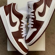 Air Jordan 1 Low Team Red 深酒紅色