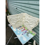 Khuôn đúc hoa văn đầu cột vuông là mã rộng 30cm cao 35 cm tán cột rộng 48 cm