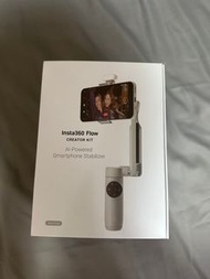 Insta 360 Flow Creator Kit
