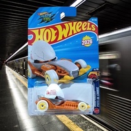 Hot Wheels Eggshelleracer White Helmet Yellow BaseORANGE Drag Racers Racing Car