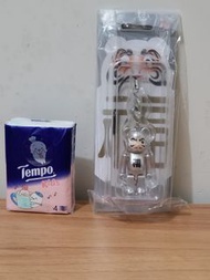 全新 Be@rbrick Bearbrick 70% 銀色 達磨 達摩 匙扣 防塵塞 吊飾 玩具 擺設 公仔 figure  (全新，未開封)