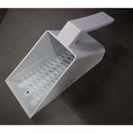 Gravel scoop sand scoop cleaner / sand scoop