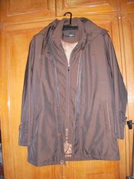 CUMAR 背心+外套 咖啡色鋪棉外套 長大衣 M號  70%聚酯纖維  30%尼龍 ITALY 保暖外套