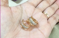 10k gold clip earing