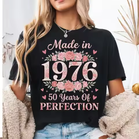 50th Birthday Gift Tees Made in 1976 Apparel Floral Birthday Shirt Birthday Celebration Gift for Wif