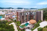 Emerald Hill Patong Apartment 420