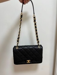 Chanel flap bag 25cm classic authentic