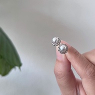 JYNJU [KOEL] Saltwater Akoya Pearl Earrings (Round 6mm+)