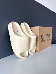 adidas originals Yeezy Slide unisex bone white
