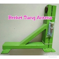 Breket Tiang Antena (=)