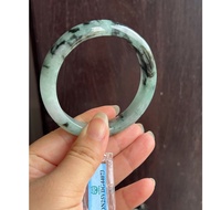 Comes with a book of inspection cards to fix the jade bracelet, natural chives, inner diameter 58.5,