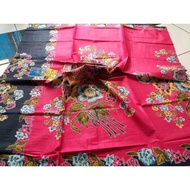 Sarung Batik warna pink