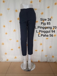 Celana Thrifting/Preloved Size 26