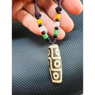9-eye Tibetan dzi necklace