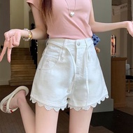 White Denim Shorts Women 2026 Super Hot Sweet Hot Girl Lace Hot Pants a-Line Loose Quarter Pants 6.7
