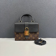 LV路易威登 老花拼黑色Locky BB鎖頭包 肩背包
