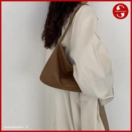 BUCKS AND LEATHER, MOMO CLASSIC SHOULDER BAG SMALL, POBL12 (KPBL12)