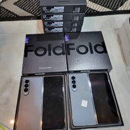 Handphone Hp Samsung Galaxy Z Fold 4 5G 12/256 Second Murah Bekas